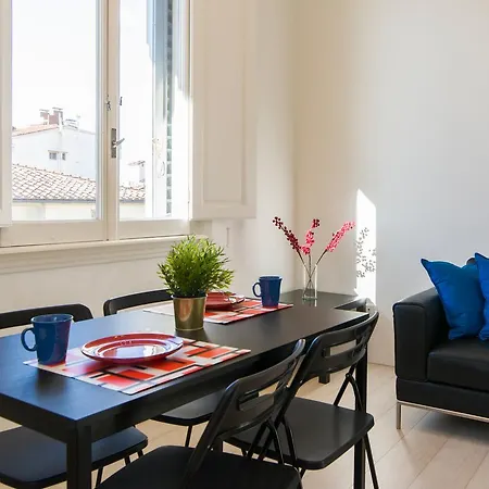 Fortezza Da Basso Roomy Flat