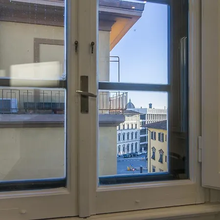 شقة Fortezza Da Basso Roomy Flat فلورنس