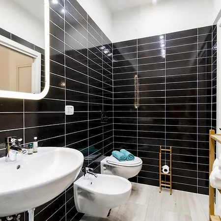 Fortezza Da Basso Roomy Flat شقة فلورنس